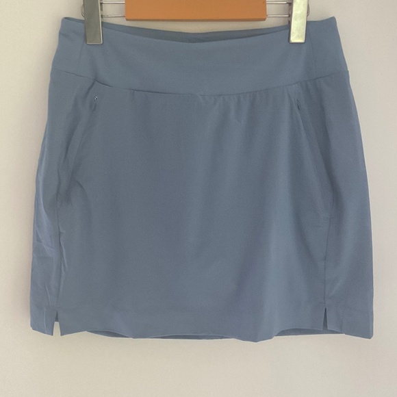 Athleta Soho Golf + Tennis Skort Size 6 in Cottage Blue - Picture 4 of 8